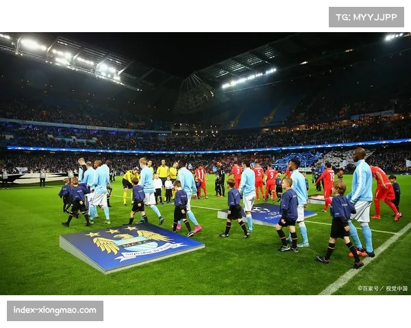 布鲁日三比三逼平巴塞罗那 欧冠主场展现顽强斗志